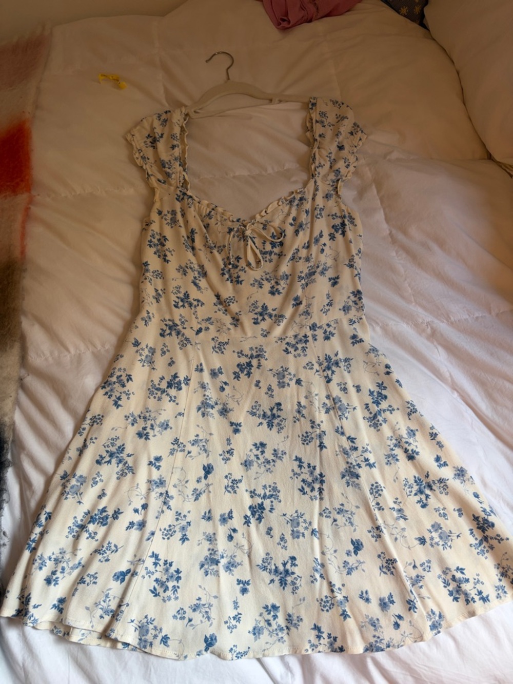 Stunning classic reformation white and blue floral mini dress